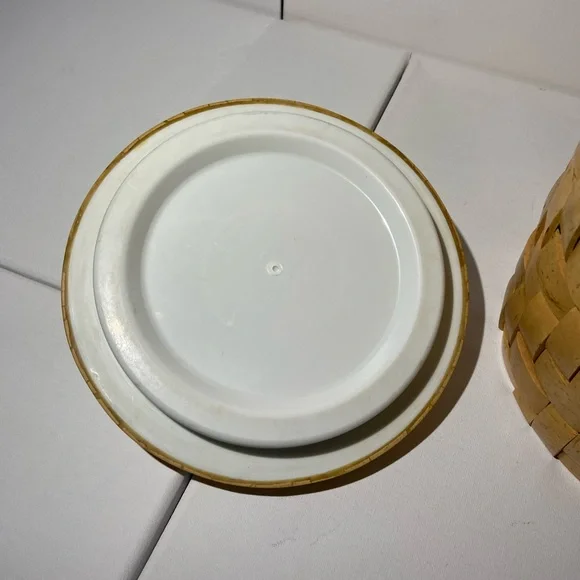 Vintage Wood And Shell Mother Of Pearl Frog Ice Bucket - EUC